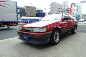 86レビン
