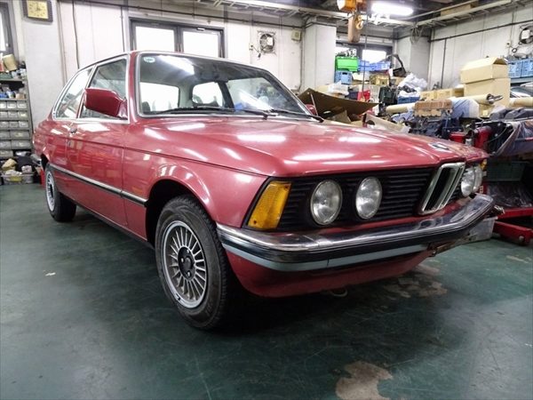 BMW E21 320i